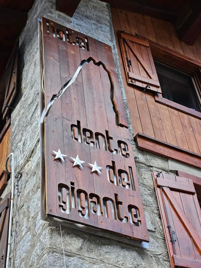 Hotel Dente Del Gigante Courmayeur Exterior foto