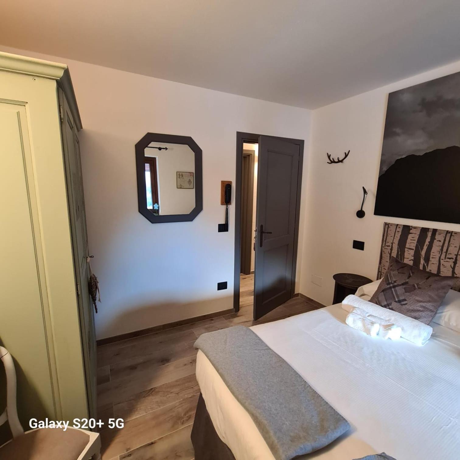 Hotel Dente Del Gigante Courmayeur Exterior foto