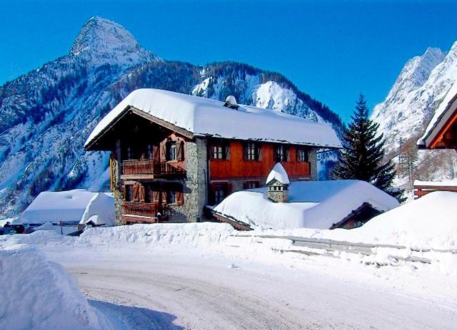 Hotel Dente Del Gigante Courmayeur Exterior foto